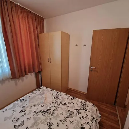 Restful, 1 Bed Apt, 4* Vineyards Apartment